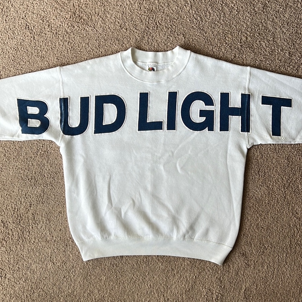 Vintage White and Blue Sweatshirt